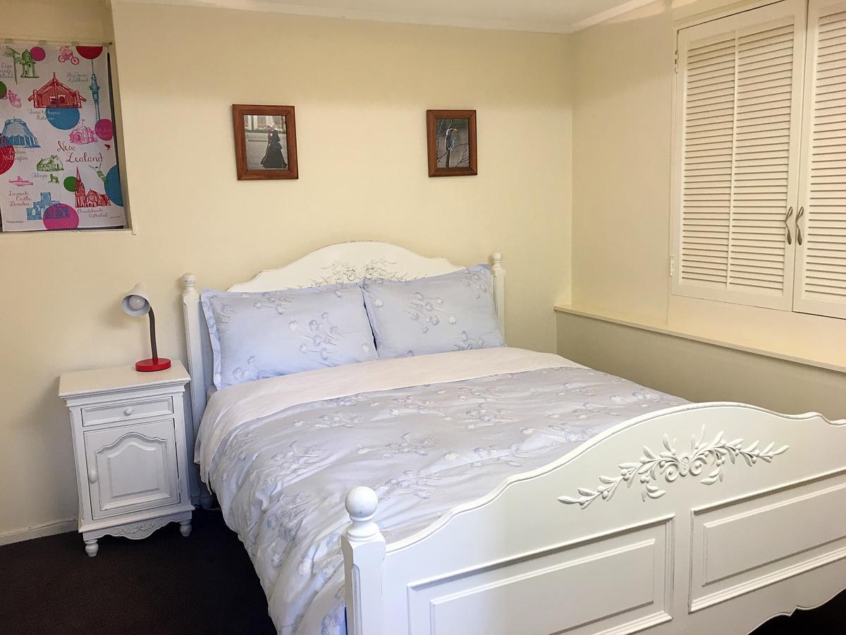 Peggie'S Cottage Okura Bush Εξωτερικό φωτογραφία